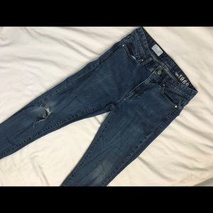 GAP skinny jean size 24 (0)